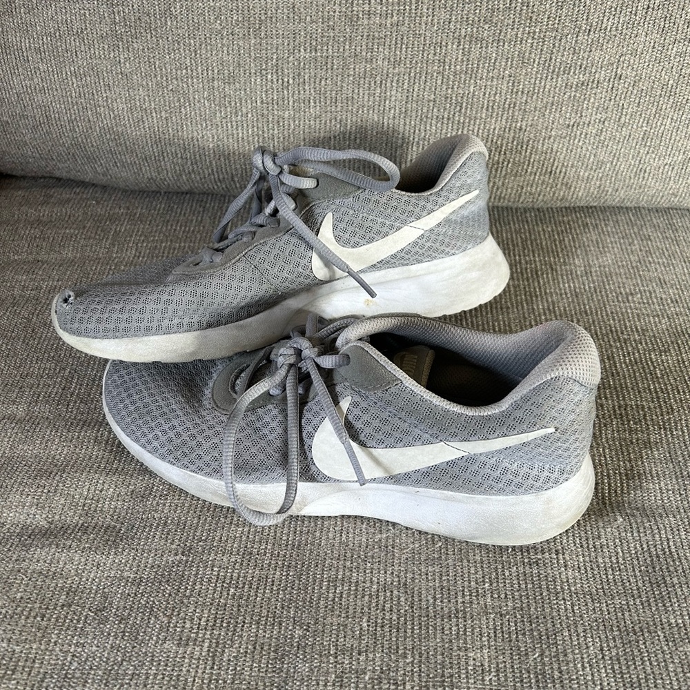 Women’s Nike Sneakers